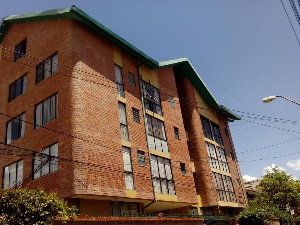 Apartamentos Sercan Cochabamba Oda fotoğraf